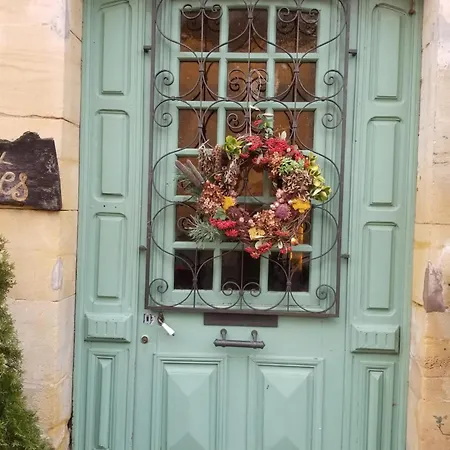 Bed & Breakfast Aux Du Bourg Saint-Avit-Senieur
